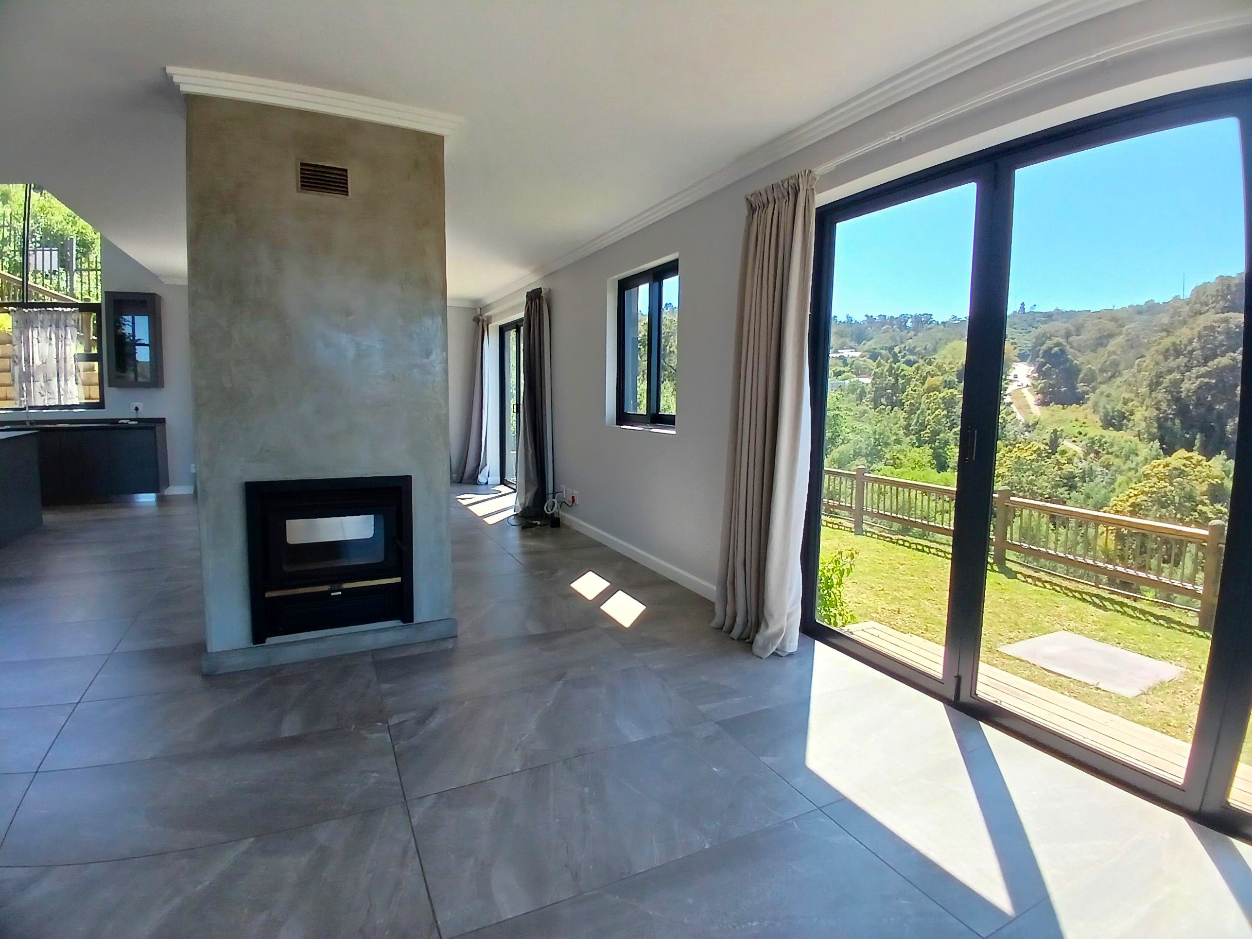 3 Bedroom Property for Sale in Knysna Central Western Cape